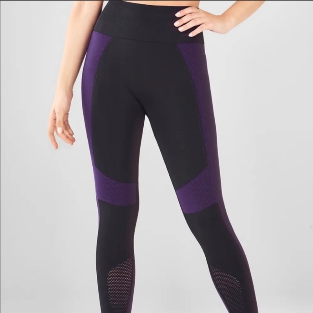 NWOT Fabletics leggings